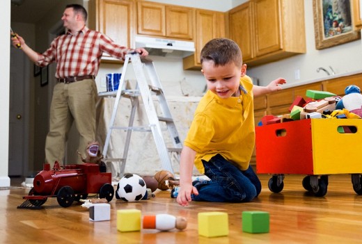 enseñar a los niños ayudar en casa